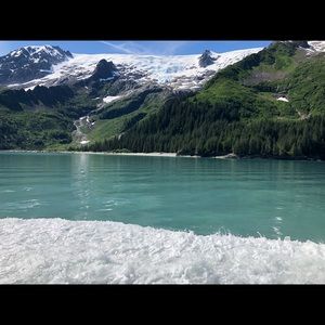 Meet your Posher, Alaska